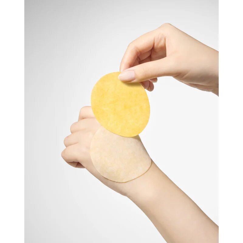 innisfree Green Tea Vitamin C Brightening Toner Pads tonizirajoče blazinice za osvetljevanje kože in hidratacijo 60 kos