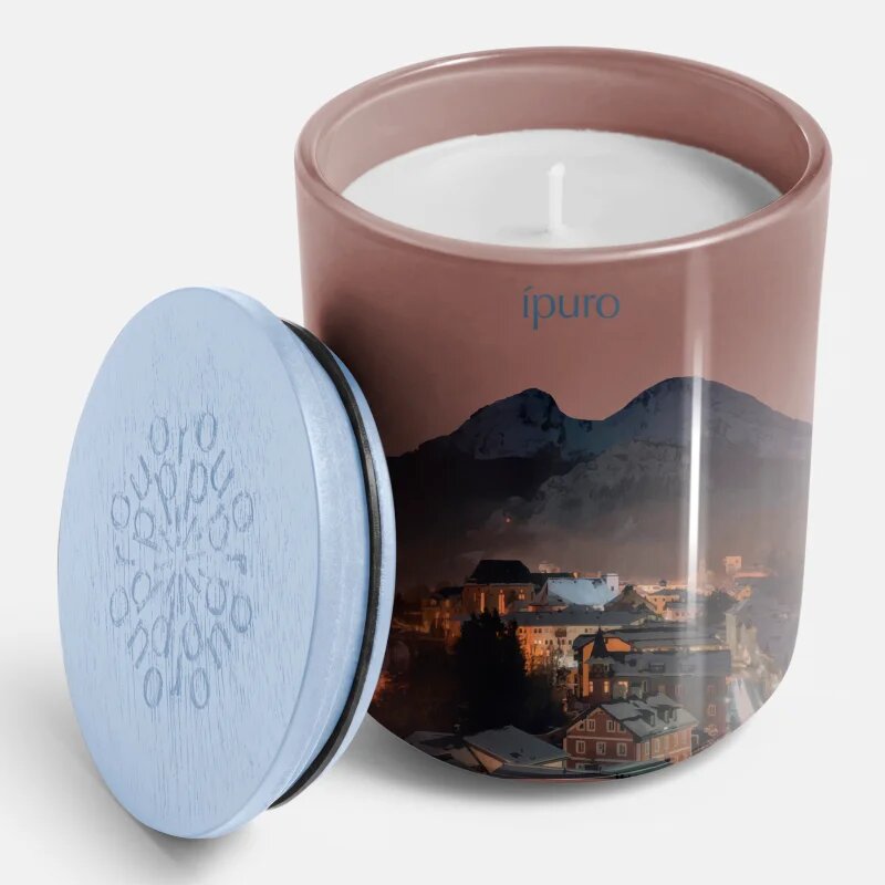 ípuro Mountain Spirit Kitzbühel Vibes dišeča sveča s pokrovčkom 270 g