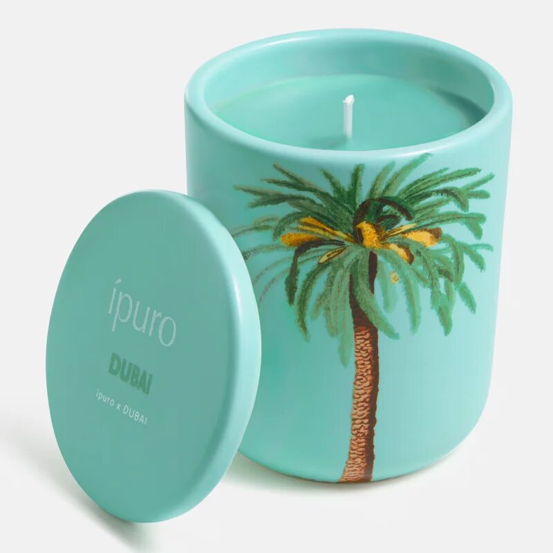 ípuro Travel The World Dubai dišeča sveča s pokrovčkom 270 g