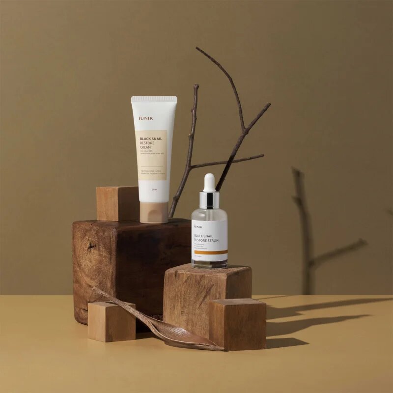 iUnik Black Snail regeneracijski serum proti gubam 50 ml