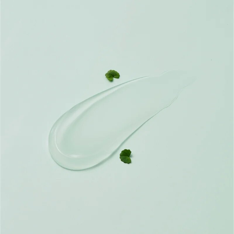 iUnik Centella Calming Gel Cream lahka gelasta krema za pomiritev kože 60 ml