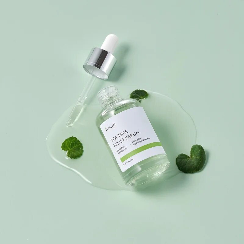 iUnik Tea Tree Relief Serum pomirjajoči serum za obraz za občutljivo k aknam nagnjeno kožo 50 ml