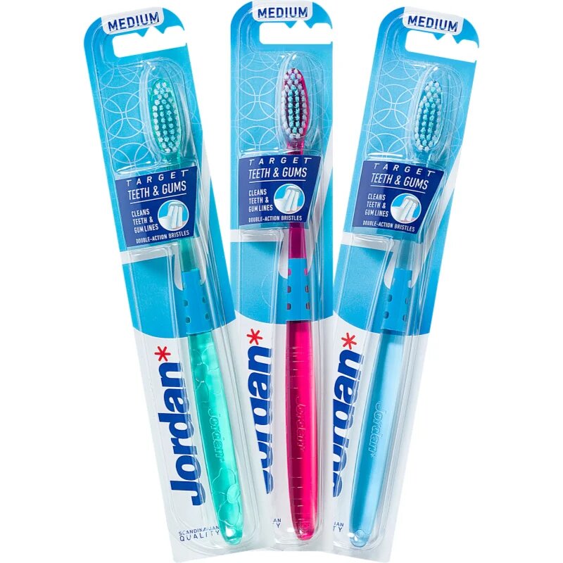 Jordan Target Teeth & Gums Medium zobna ščetka 1 kos