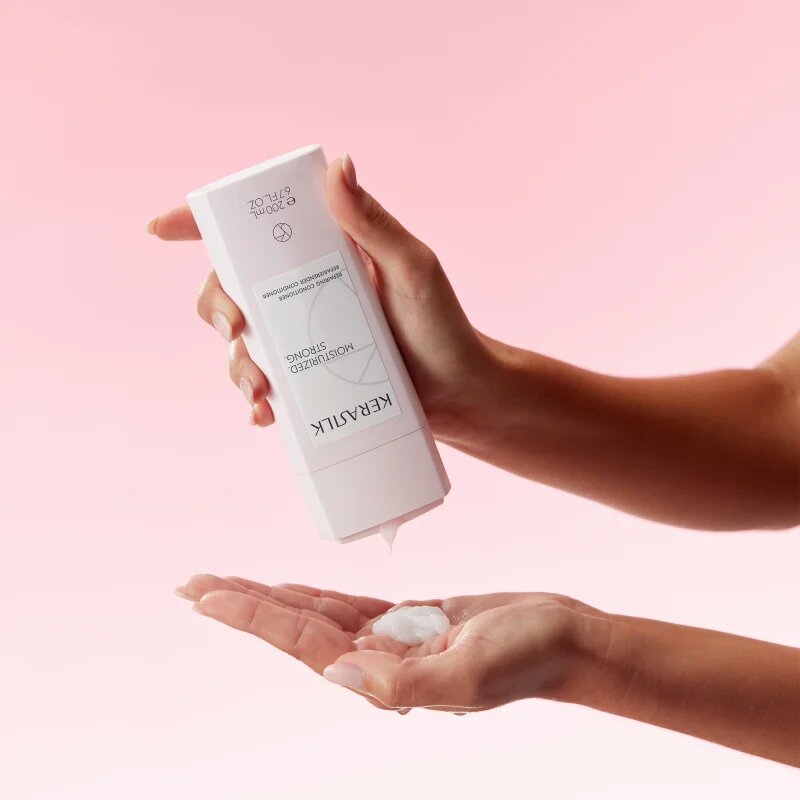 KERASILK Essentials Repairing Conditioner vlažilni balzam za suhe in poškodovane lase 200 ml