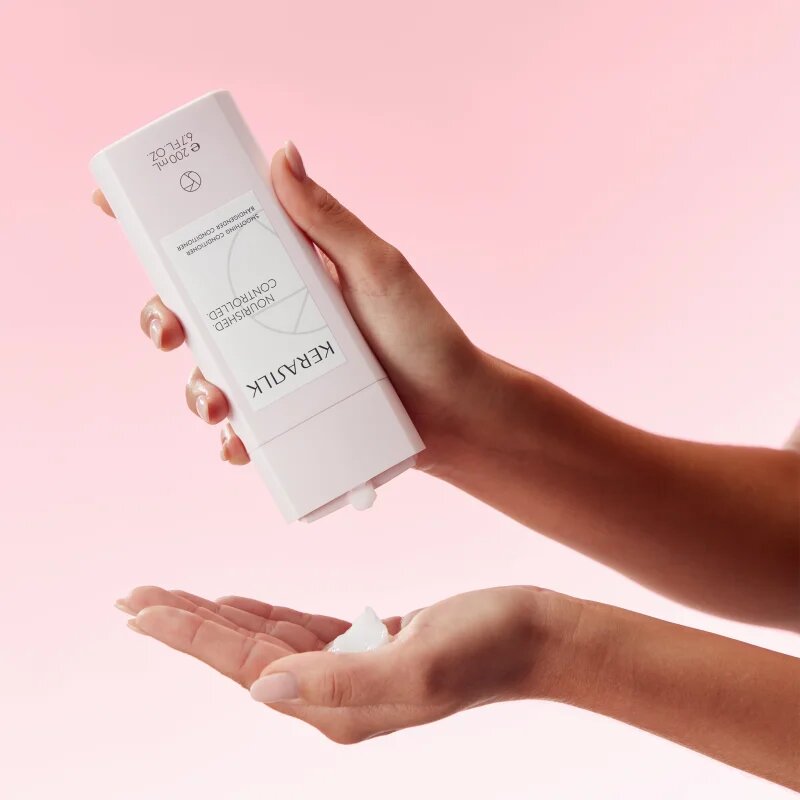 KERASILK Essentials Smoothing Conditioner gladilni balzam s hranilnim učinkom 200 ml