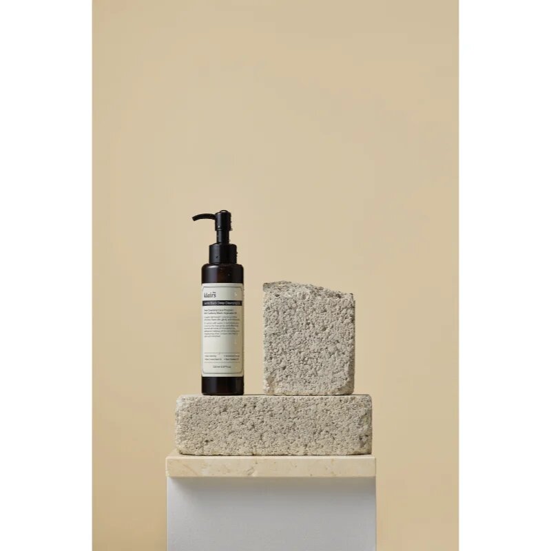 Klairs Gentle Black Deep Cleansing Oil globinsko čistilno olje za mastno kožo 150 ml