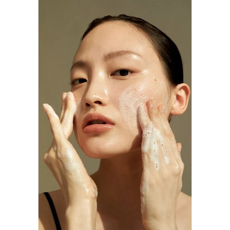 Klairs Gentle Black Fresh Cleansing Oil nežno čistilno olje za mastno kožo 150 ml