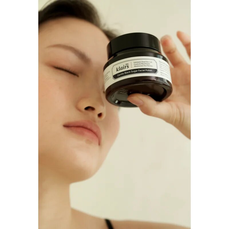 Klairs Gentle Black Sugar Facial Polish vlažilni piling za obraz 110 g