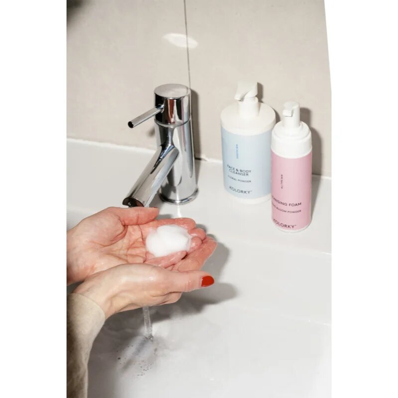 Kolorky Cleansing Foam nežna čistilna pena Spring Bloom Powder 150 ml
