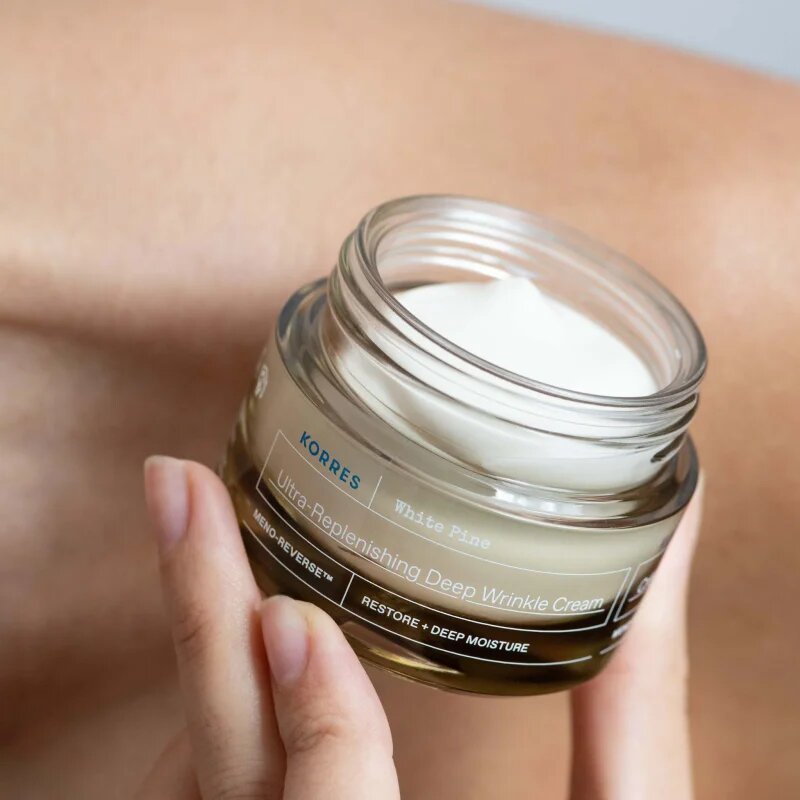 Korres White Pine Meno-Reverse™ dnevna vlažilna krema proti staranju kože 40 ml