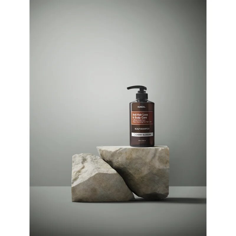 KUNDAL Caffeine Shampoo Cherry Blossom naravni šampon proti izpadanju las 500 ml