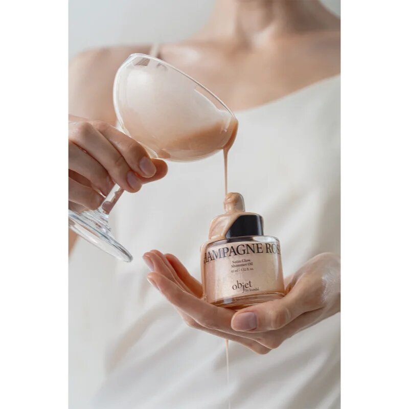 KUNDAL Objet Satin Glow Shimmer Oil bleščeče olje z vlažilnim učinkom odtenek Sparkling Wine Rose 45 ml