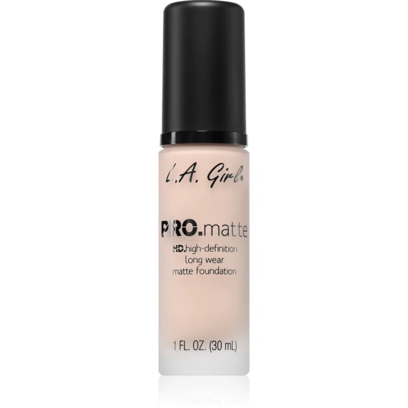 L.A. Girl Cosmetics PRO. Matte HD dolgoobstojen tekoči puder z mat učinkom odtenek Ivory 30 ml