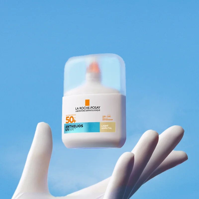 La Roche-Posay Anthelios UV Air Serum Sunscreen zaščitni serum za vse tipe kože SPF 50+ Light Natural 50 ml
