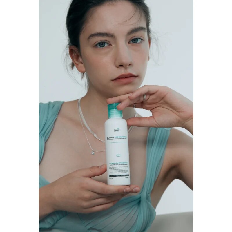 La'dor Keratin LPP keratinski regeneracijski šampon za prehrano in sijaj 150 ml