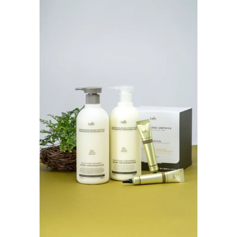 La'dor Moisture Balancing vlažilni šampon za suhe in poškodovane lase 530 ml