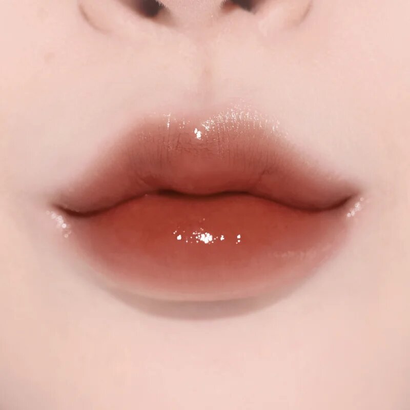 Laka Fruity Glam Tint dolgoobstojni sijaj za ustnice z vlažilnim učinkom odtenek 108 Salty 4.5 g