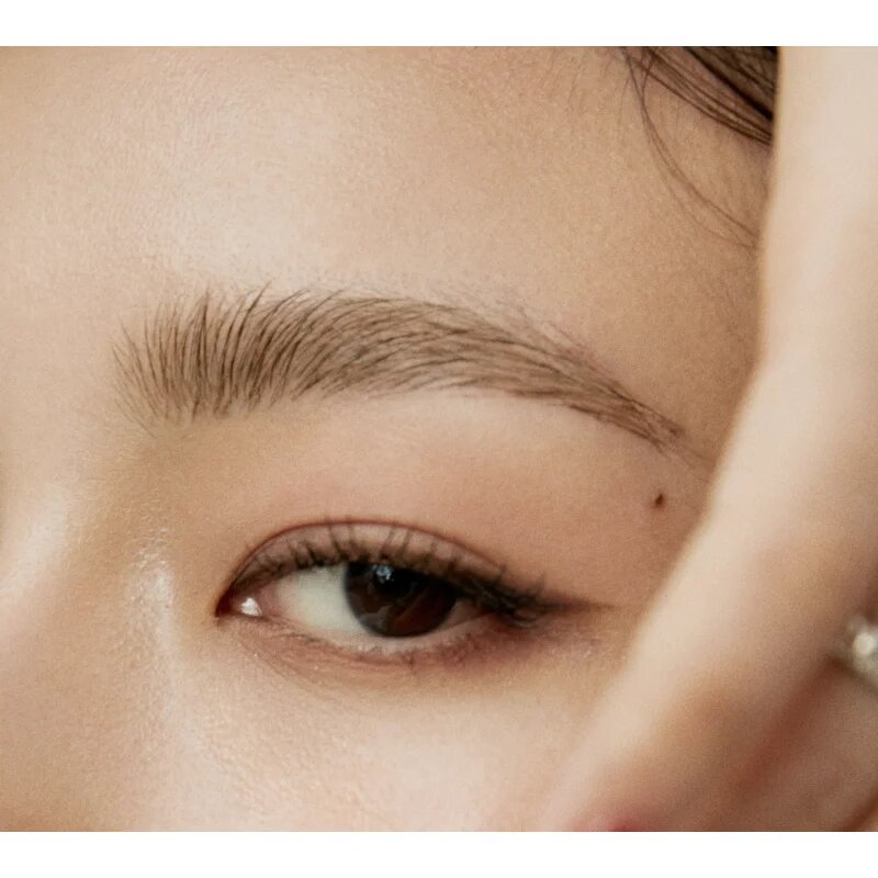Laka Pixi Brow Cara maskara za obrvi za fiksacijo in obliko odtenek 03 Chestnut 8 g