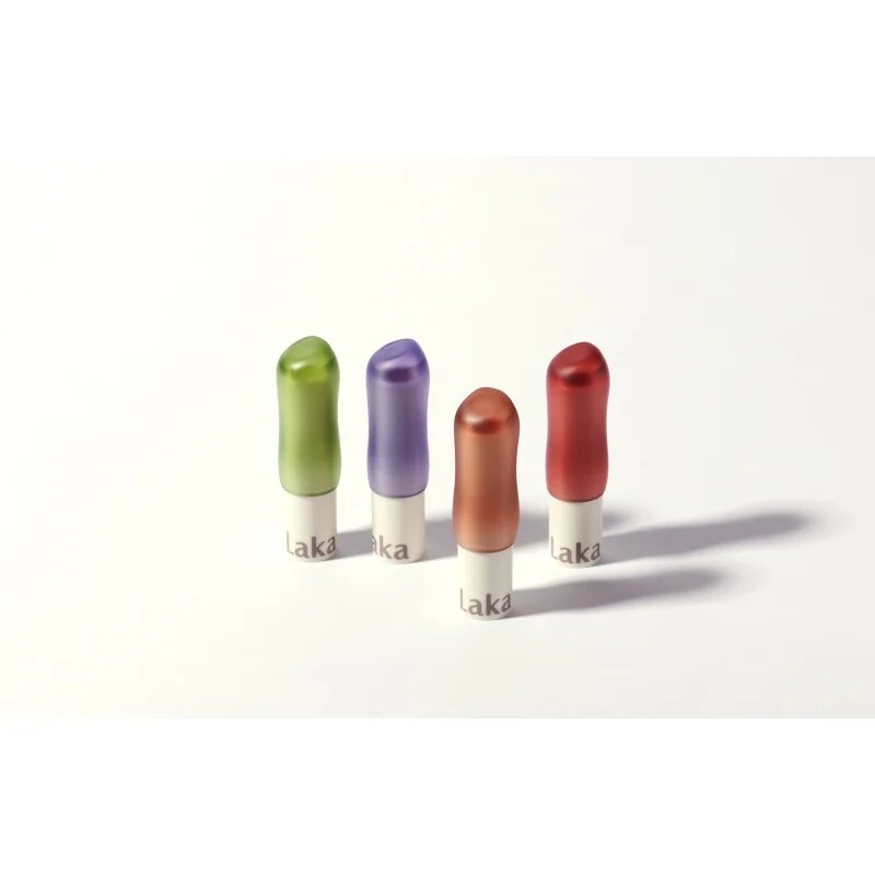 Laka Soul Vegan Lip Balm balzam za ustnice za hidracijo in sijaj odtenek Berry 3.9 g
