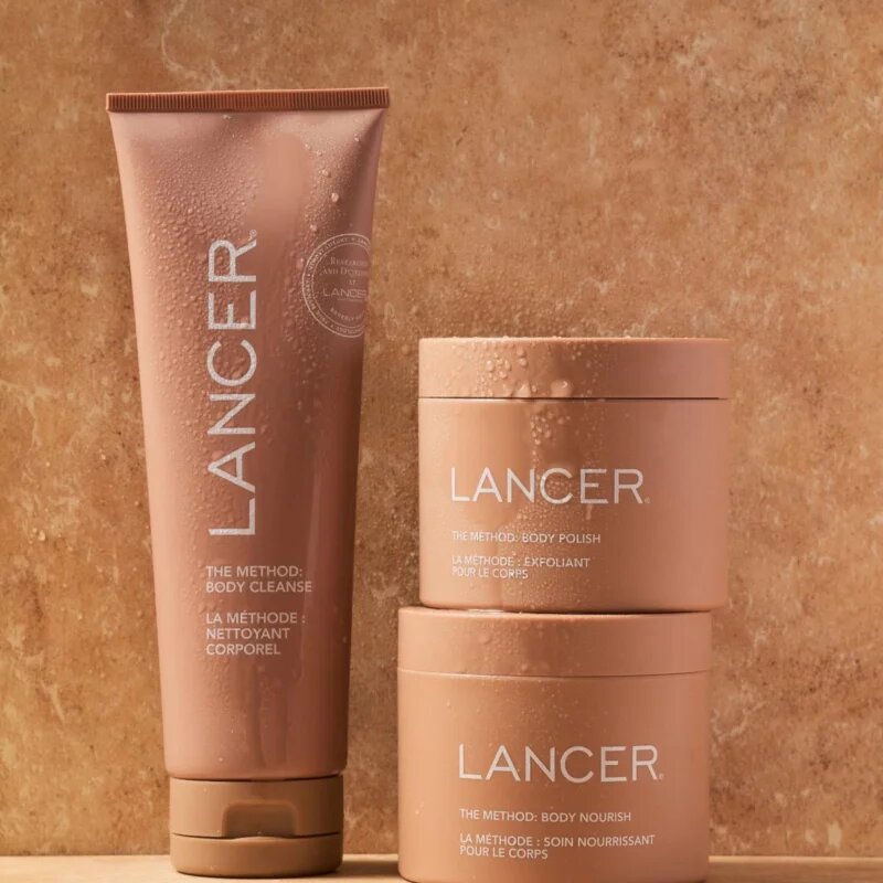 LANCER THE METHOD BODY POLISH Nežna piling krema za telo 240 ml