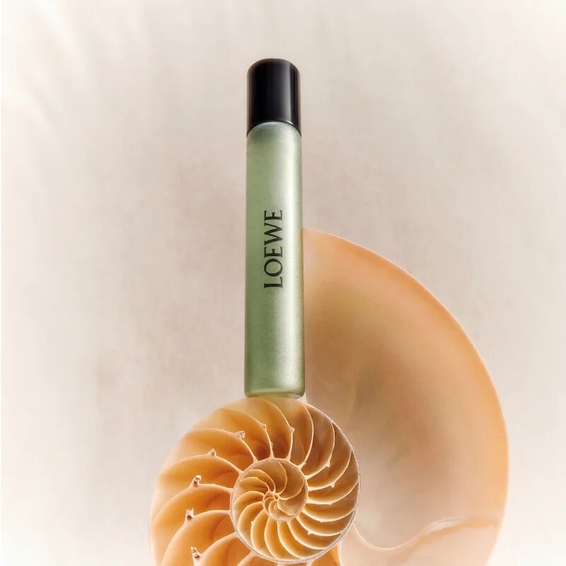 Loewe Aire Sutileza toaletna voda za ženske 15 ml