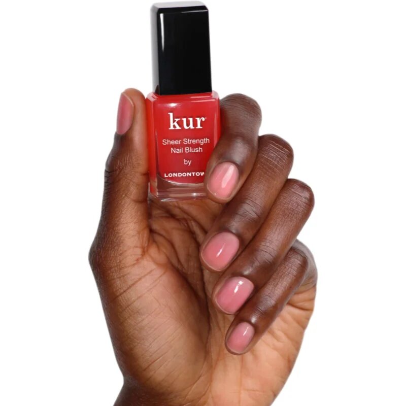 LONDONTOWN Kur Sheer Strength Nail Blush učvrstitvena in posvetlitvena tonirana nega za nohte odtenek Poppy 12 ml