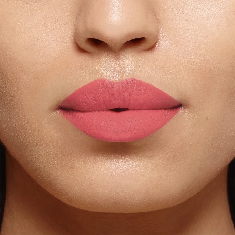 L’Oréal Paris Color Riche Intense Volume Matte dolgoobstojna šminka z mat učinkom 241 CORAL IRREVERENT 1 kos
