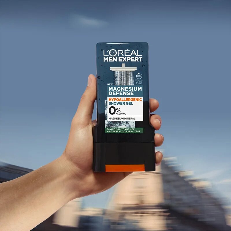 L’Oréal Paris Men Expert Magnesium Defence hipoalergenski gel za prhanje za moške 300 ml