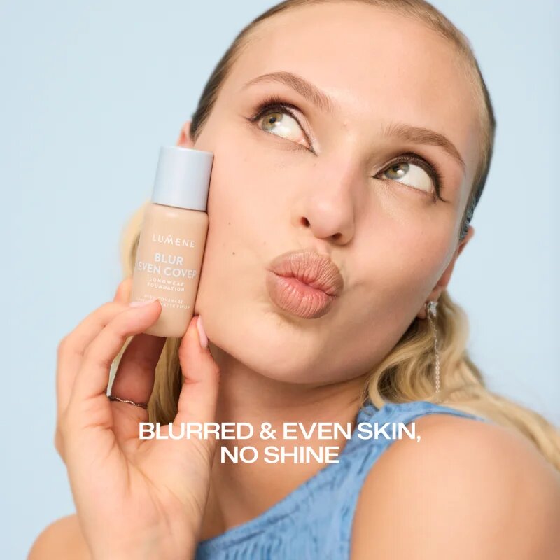 Lumene Blur Even Cover tekoči puder z mat finišem 16 ur odtenek 00 30 ml