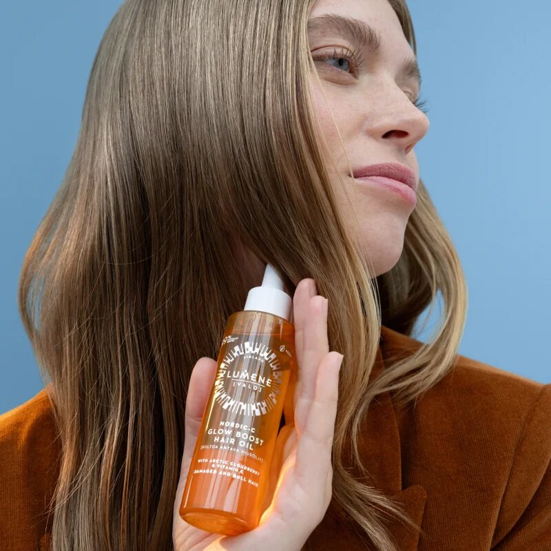 Lumene Nordic-C [VALO] Glow Boost krepilno in posvetlitveno olje za suhe in poškodovane lase 75 ml