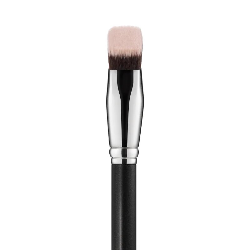 MAC Cosmetics 171S Smooth-Edge All Over Face Brush čopič za konture 1 kos