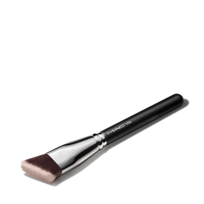 MAC Cosmetics 171S Smooth-Edge All Over Face Brush čopič za konture 1 kos