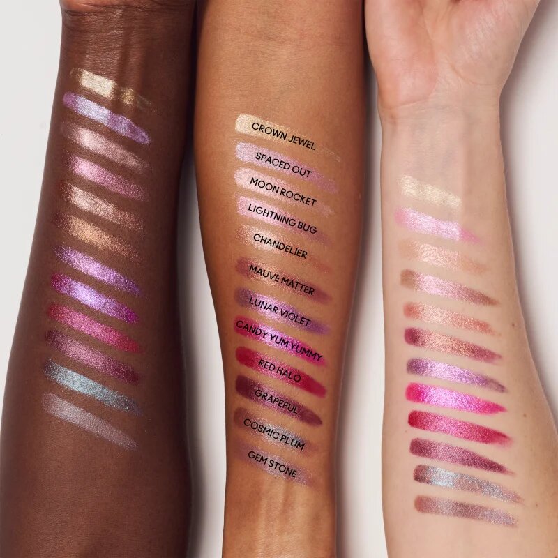 MAC Cosmetics Dazzlelips Crayon bleščeča šminka v svinčniku odtenek Grapeful 1.5 g