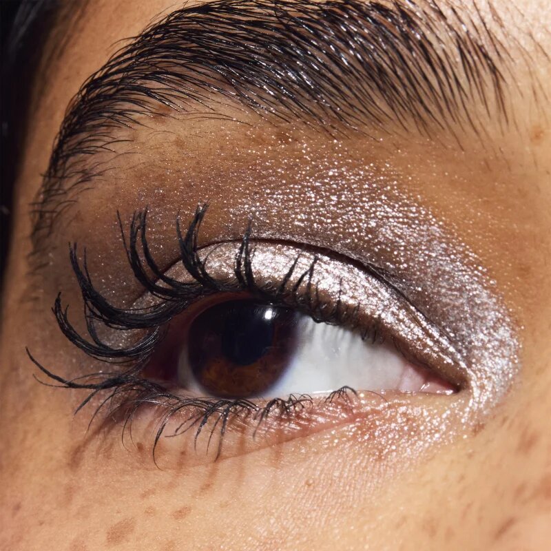MAC Cosmetics Dazzleshadow Eyeshadow Stick kremasto senčila za oči v paličici odtenek Demure Diamonds 1.6 g
