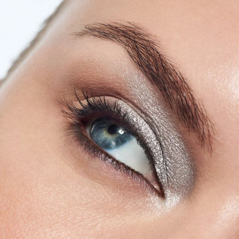 MAC Cosmetics Dazzleshadow Liquid Eyeshadow tekoče senčilo za oči odtenek Silver Surfer 4 ml