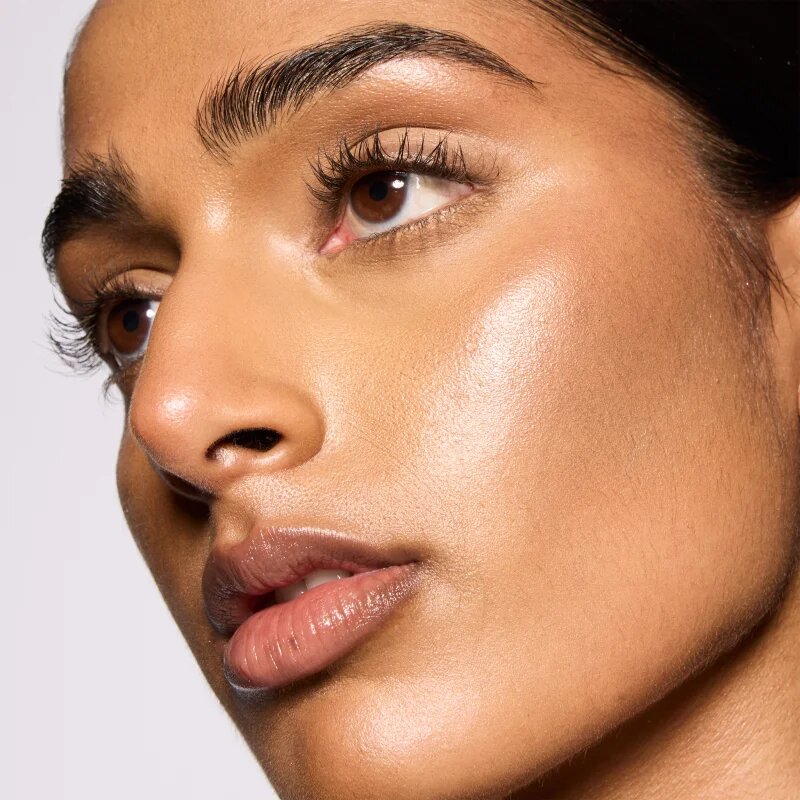MAC Cosmetics Glow Play Bouncy Highlighter osvetljevalec odtenek Glowzone 7.5 g