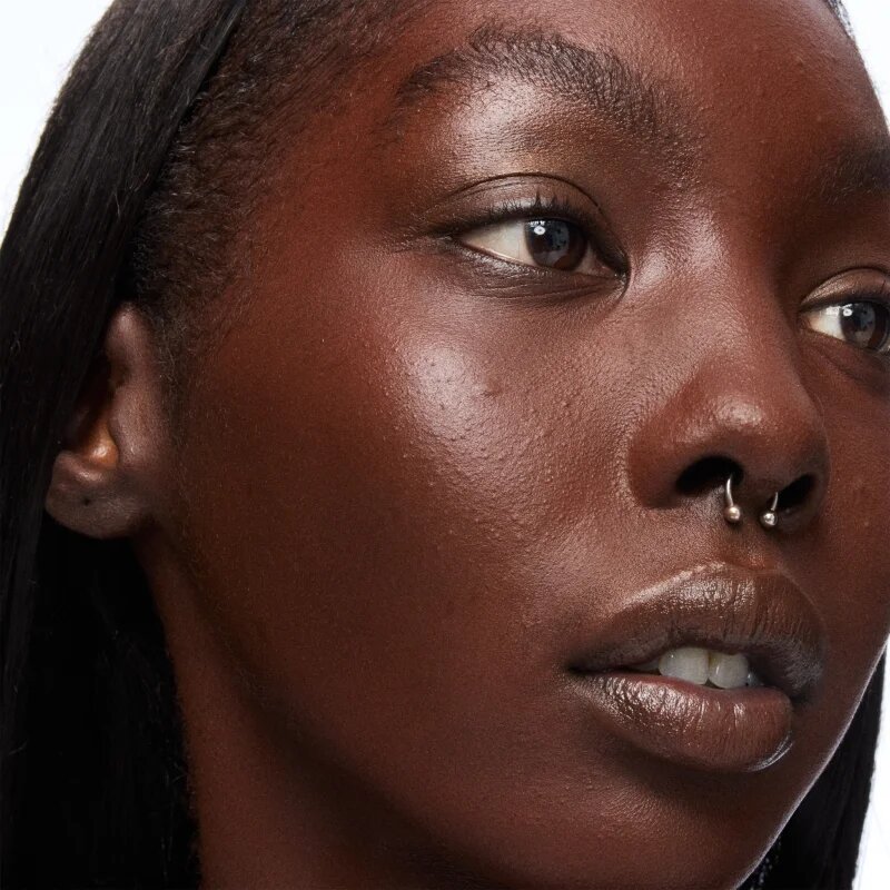 MAC Cosmetics Hyper Real SkinCanvas Essence esenca za obraz 150 ml
