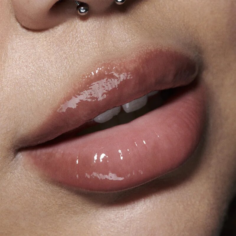 MAC Cosmetics Lipglass Air Mini vlažilni sijaj za ustnice odtenek Casual 2.6 ml