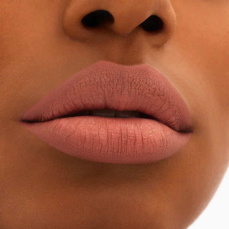 MAC Cosmetics Locked Kiss 24h Lipstick dolgoobstojna šminka z mat učinkom odtenek Mischief 18 g