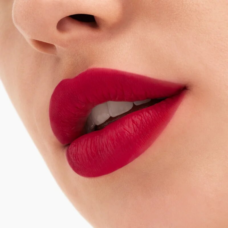 MAC Cosmetics Locked Kiss 24h Lipstick dolgoobstojna šminka z mat učinkom odtenek Taboo 18 g