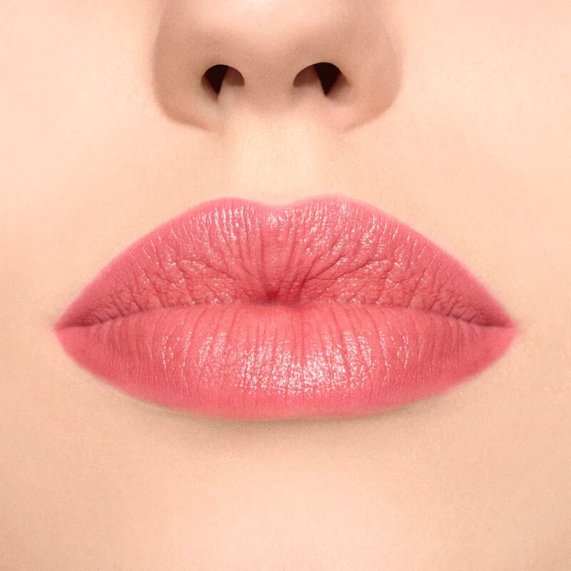 MAC Cosmetics Lustreglass Sheer-Shine Lipstick šminka z bleščečim finišem odtenek Kissing Strangers 3.5 g