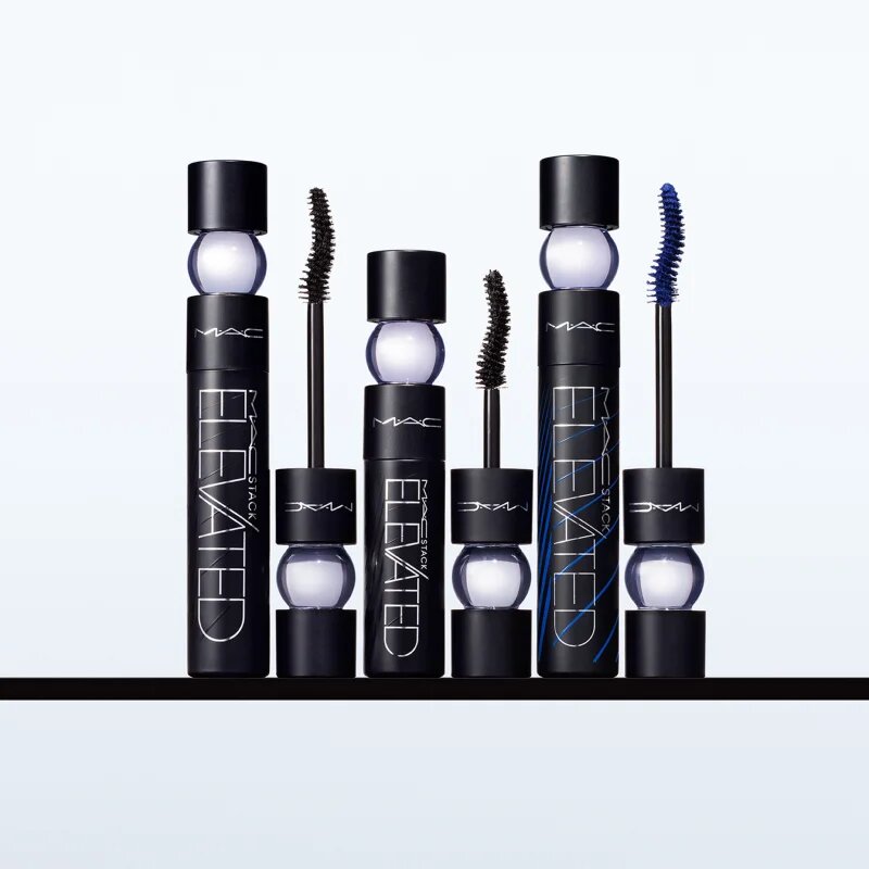 MAC Cosmetics MACStack Elevated Mascara dolgoobstojna maskara za volumen in vihanje trepalnic odtenek Denim Stack 12 ml