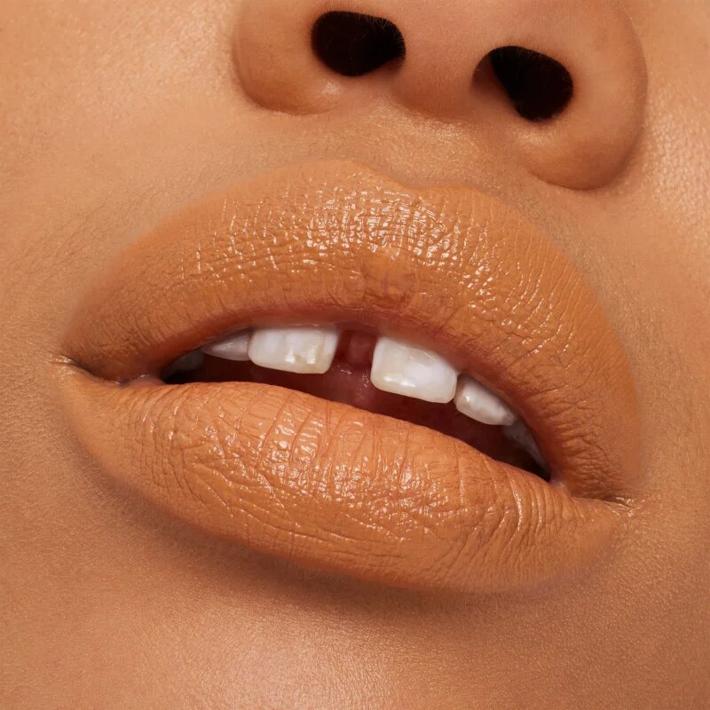 MAC Cosmetics MACximal Sleek Satin Lipstick kremasta vlažilna šminka odtenek Call It Cozy 3.5 g