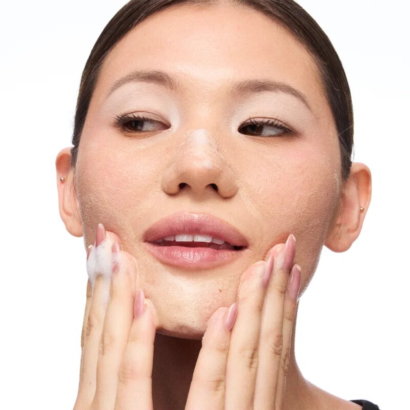 MAC Cosmetics Major Foamo Jelly Cleanser čistilni gel za odstranjevanje ličil 150 ml