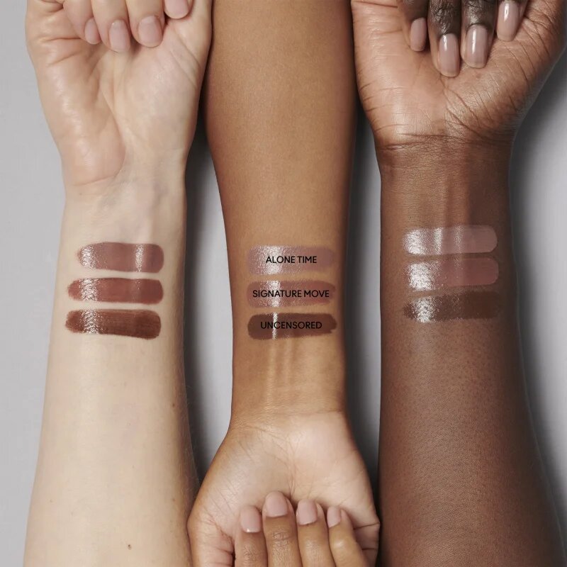 MAC Cosmetics Nudes Lustreglass Lipstick šminka z bleščečim finišem odtenek Signature Move 3 g