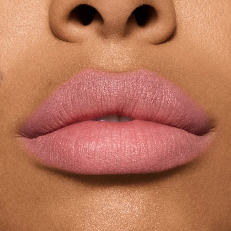 MAC Cosmetics Powder Kiss Hazy Matte matirajoča šminka odtenek Be My Bridesmaid 3.5 g