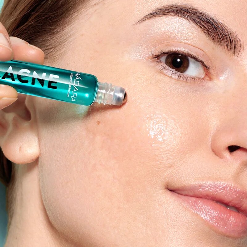 Mádara MÁDARA Acne lokalna nega proti aknam roll-on 8 ml