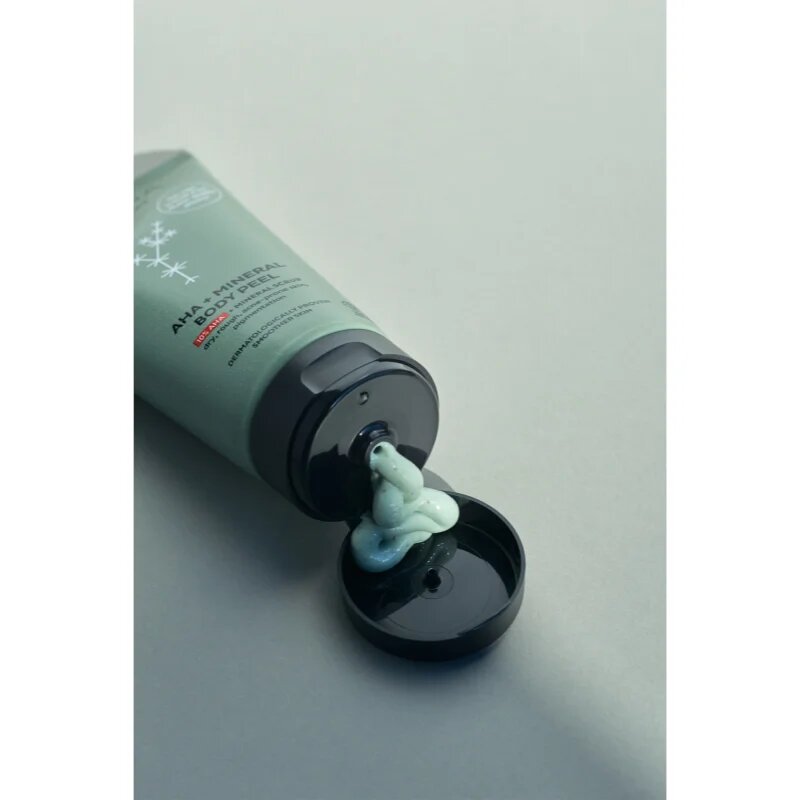 Mádara MÁDARA AHA+Mineral gladilni piling za telo 175 ml