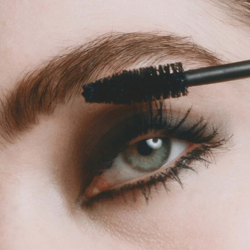 Mádara MÁDARA Come Closer krepilna maskara 6 ml