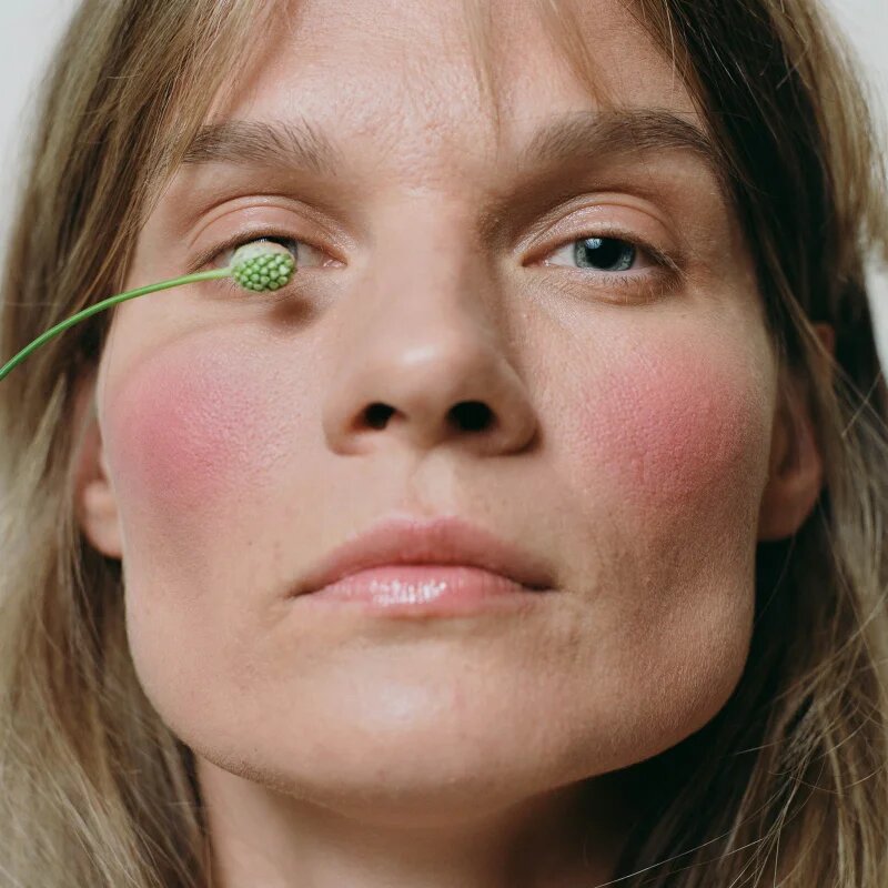 Mádara MÁDARA Magnetic Blush rdečilo v prahu odtenek Cold Cheeks 6 g